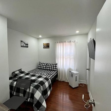 #1 Convvy-Nient Residence! Toronto Bagian luar foto