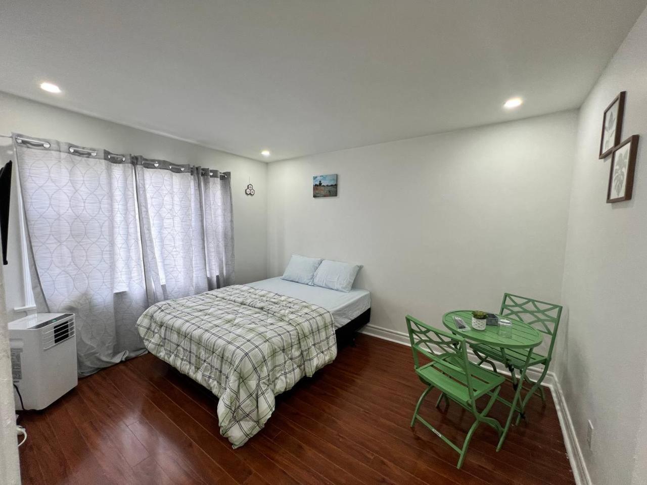 #1 Convvy-Nient Residence! Toronto Bagian luar foto