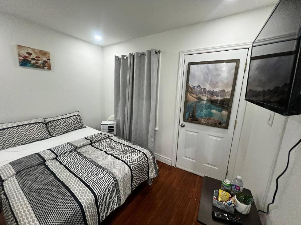 #1 Convvy-Nient Residence! Toronto Bagian luar foto
