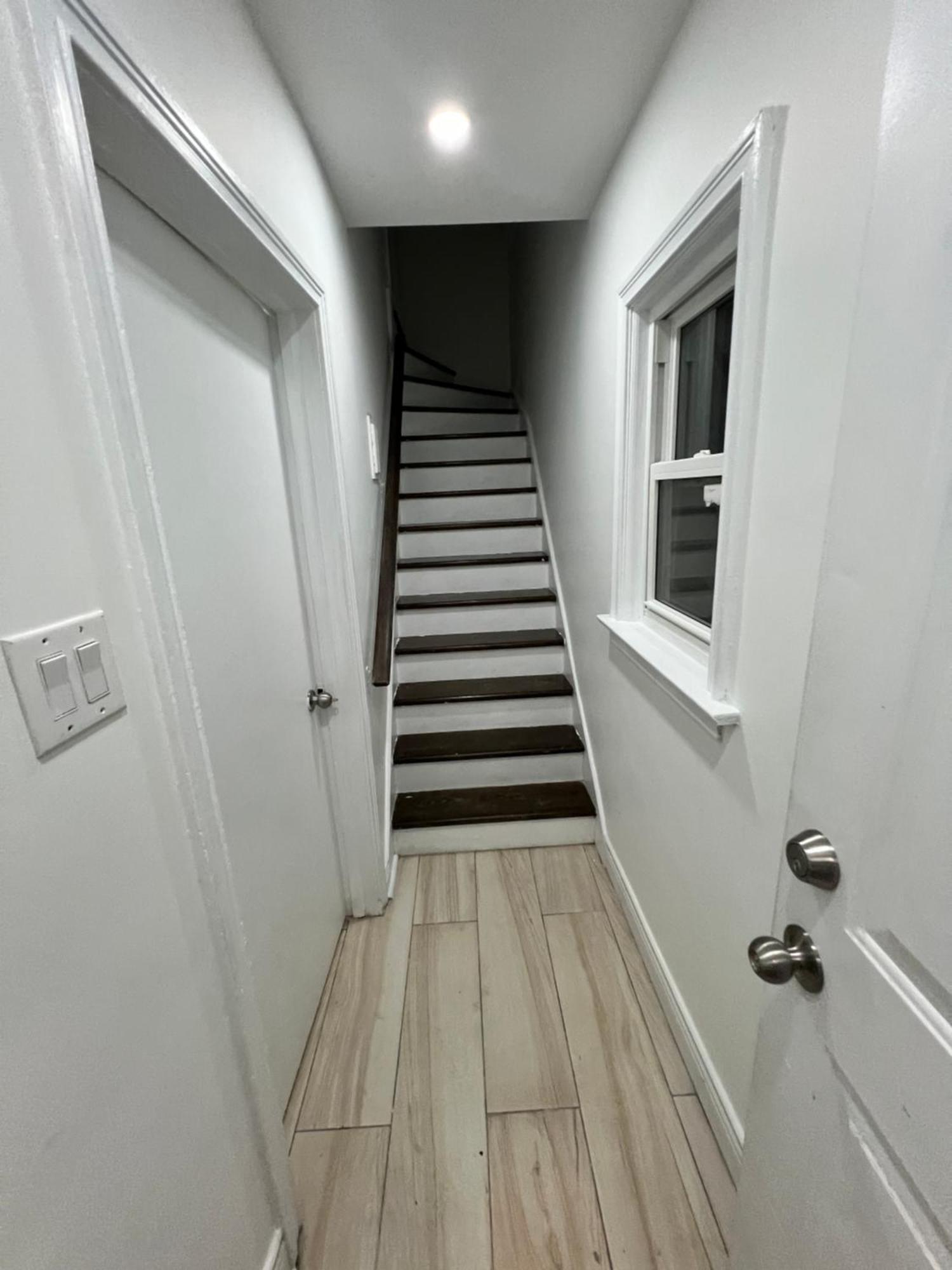#1 Convvy-Nient Residence! Toronto Bagian luar foto